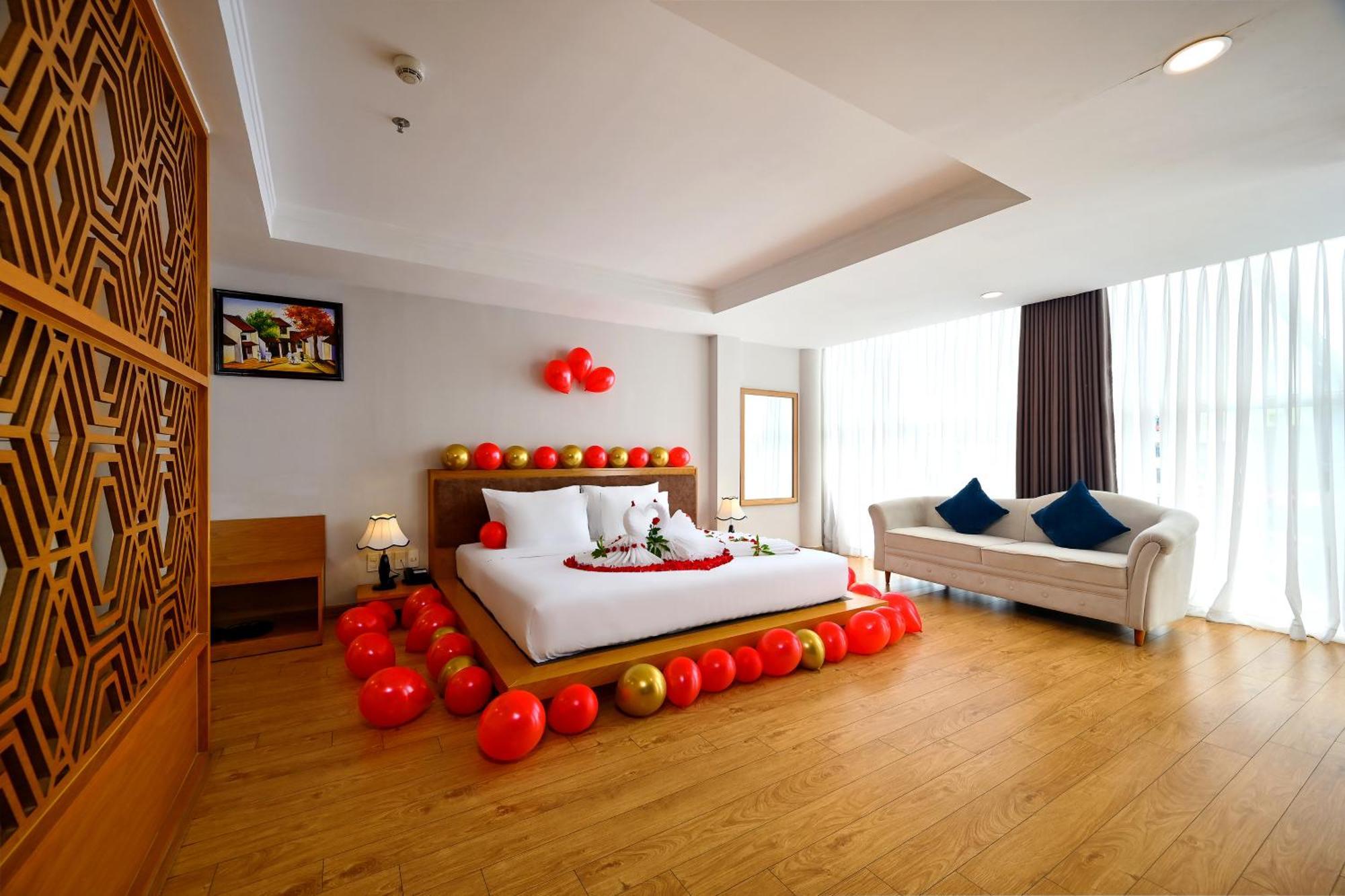 Ttc Hotel Deluxe Airport Ho Či Minovo Město Exteriér fotografie