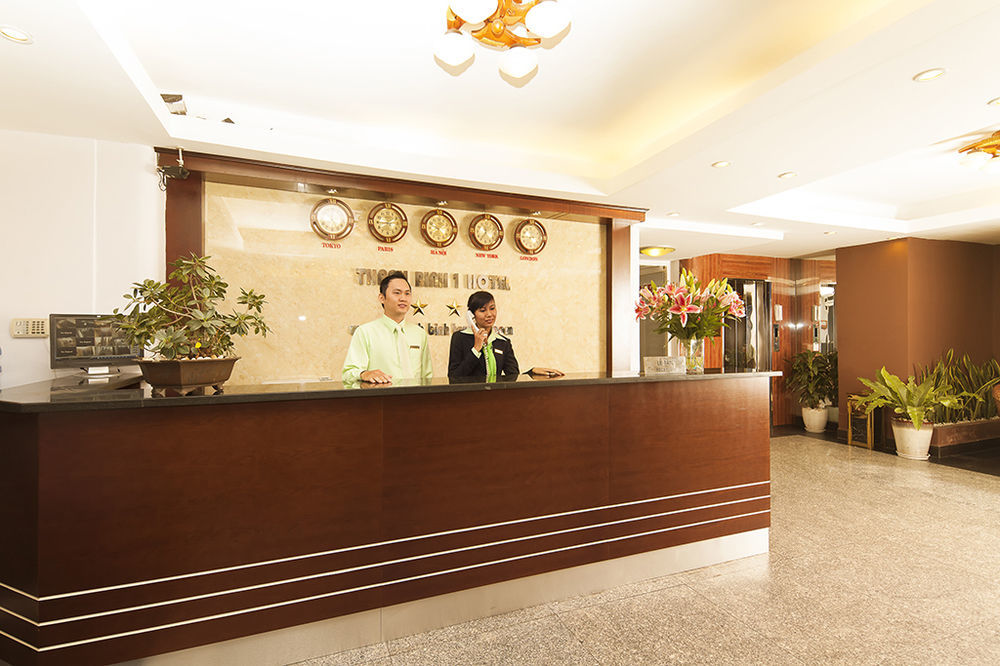 Ttc Hotel Deluxe Airport Ho Či Minovo Město Exteriér fotografie