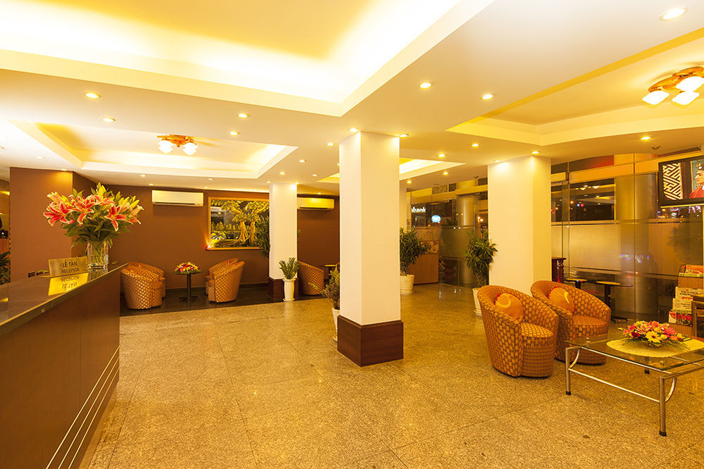 Ttc Hotel Deluxe Airport Ho Či Minovo Město Exteriér fotografie